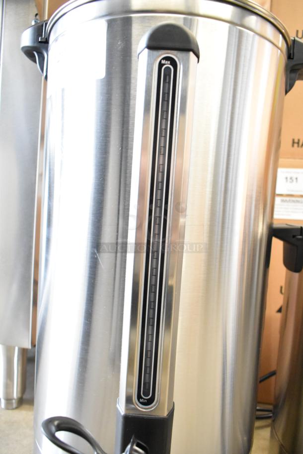 Avantco WB29L 7.6 gallon water boiler, stainless steel finish, new condition, scratch and dent sale.