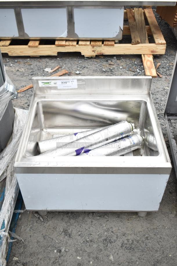 Regency 21"x24" underbar ice bin with 7 circuit post-mix cold plate, bottle holders, and label. Appears lightly used.