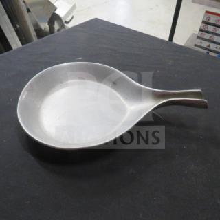 11x8 Pewterex server in silver tone, smooth finish, handle with split end. Used condition, ideal for decorative use.