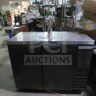 Beverage Air DD48Y-1-B kegorator with 2 doors, 1 tower, 2 taps, on casters. Dimensions: 48x23.5x39.5. 115 Volt. Working condition.
