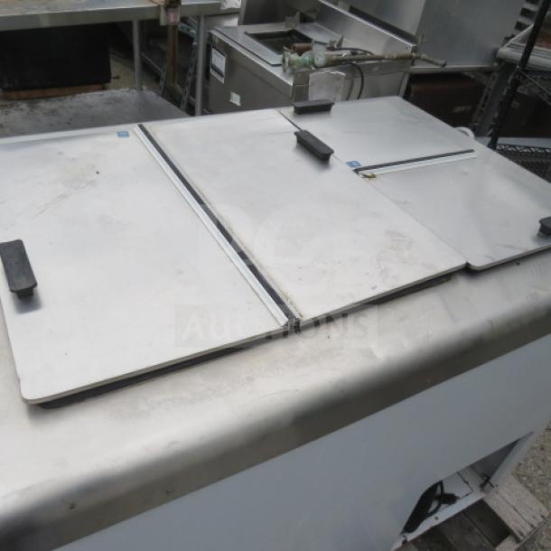 Nelson BD-6 dipping cabinet, stainless steel; 115V, 43.5"x30.5"x32.5". Used condition with visible marks.