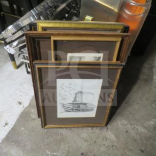 One lot of assorted framed pictures with various art, in good condition, featuring wooden frames with different finishes.