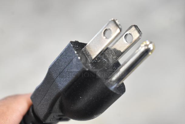 Close-up image of a power plug from a Robot Coupe Blixer 3 Series D food processor, 120V, 1-phase, brand new condition.