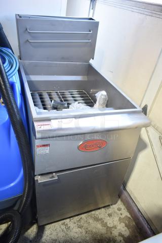 Brand new 2024 Avantco 177FF100L stainless steel tube floor fryer, 70-100 lb. capacity, 150,000 BTU, commercial use.