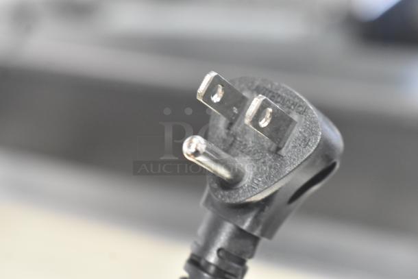 Close-up of a power plug for General Electric GE OPAL01GEW1KT Nugget Style Ice Maker, 120 Volts, 1 Phase.