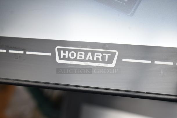 2017 Hobart HTi-7LH26 commercial scale, tested working. Features Hobart logo, 120/208-240V, 1 phase.