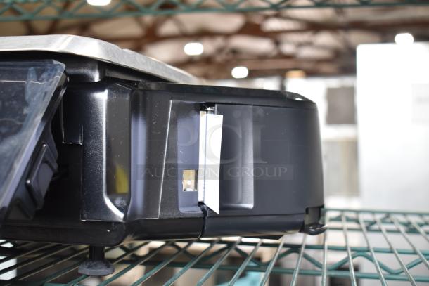 2025 Hobart HTi-7LH4W Commercial Food Portioning Scale, black with stainless steel top, tested and working.