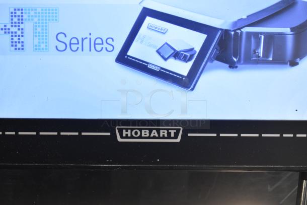 2017 Hobart HTi-7LH26 commercial scale, tested working. Features digital display, Hobart branding, countertop design.