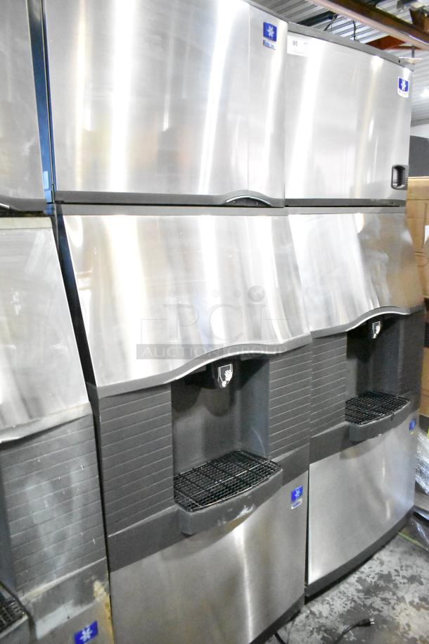 Manitowoc SD0452A Ice Machine Head on SPA310 Dispenser, stainless steel finish, 115V, 1 Phase, commercial use.