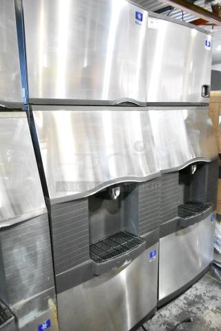 Manitowoc SD0452A Ice Machine Head on SPA310 Dispenser, stainless steel finish, 115V, 1 Phase, commercial use.