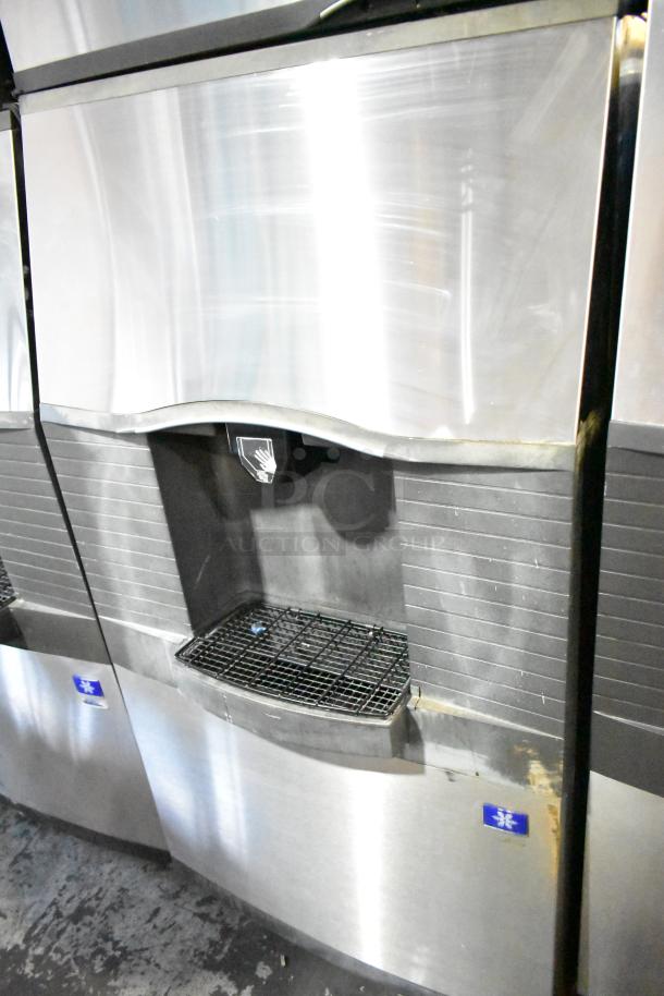 Manitowoc SD0452A ice machine head on SPA310 dispenser, stainless steel, used condition, 115V, 1 phase, commercial use.