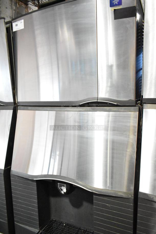 Manitowoc SD0452A ice machine on SPA310 dispenser, 115V, 1 phase, stainless steel finish, commercial-grade.