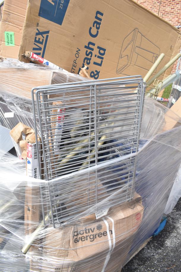 31 brand new scratch and dent items including Metro SW40K3 wall track, Duraloc tool holder, WST1806Y cart. Wrapped on pallet.