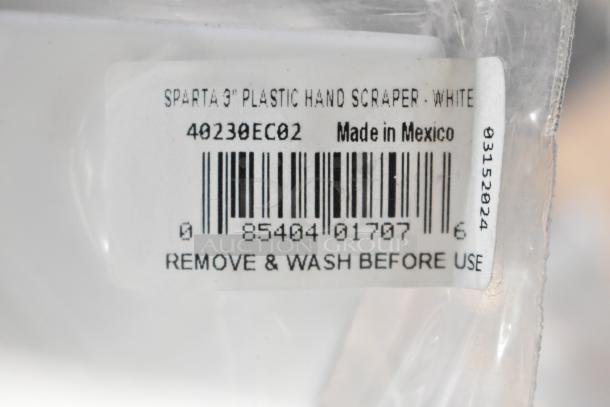 "Sparta 3-inch Plastic Hand Scraper, white, barcode 85404017076, made in Mexico, 'Remove & Wash Before Use' label."