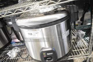 BRAND NEW SCRATCH AND DENT! 2024 Galaxy 177RCSG60 Countertop 60 Cup (30 Cup Raw) Electric Rice Cooker / Warmer. 120 Volts, 1 Phase.