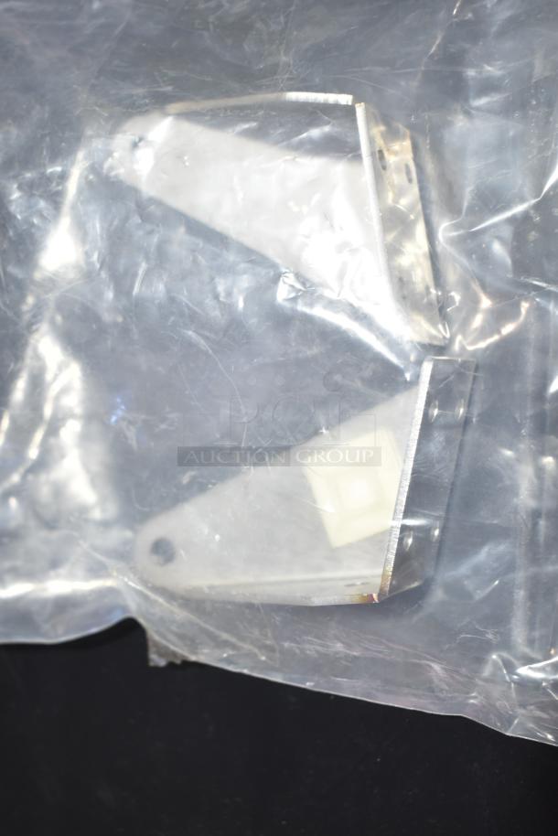 Cornelius 620046773X Merchandiser Kit Assembly, Short, 2 Flavor Viper, new condition, packaged in plastic.