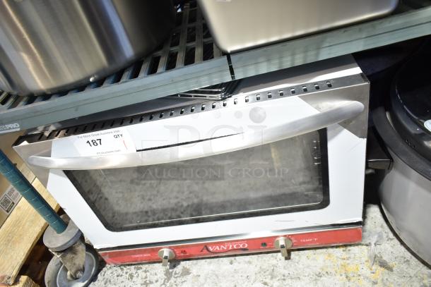 Brand new Avantco 177CO16 half-size countertop convection oven. Scratch and dent condition. 1.5 Cu. Ft., 120V.