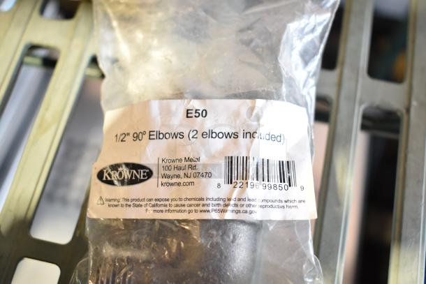 Brand new Krowne M5072K 72" mobile gas connector hose kit, 1/2" size. Includes two 90-degree elbows. Slight scratch and dent.