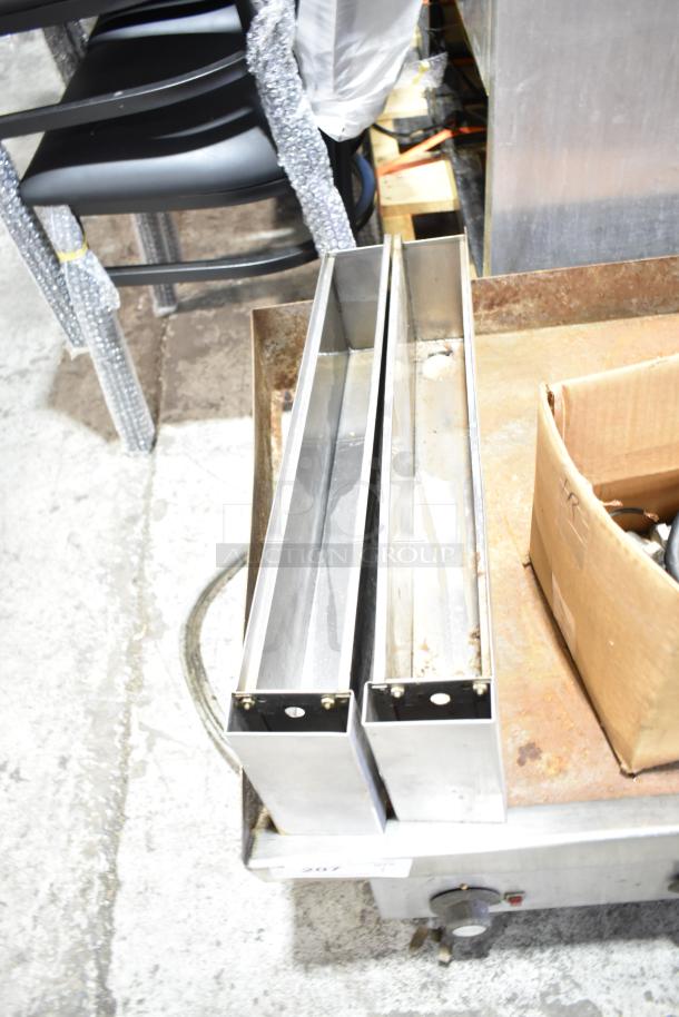 Star Commercial Electric Flat Top Griddle, used condition, stainless steel drip trays, visible control knob, some wear.