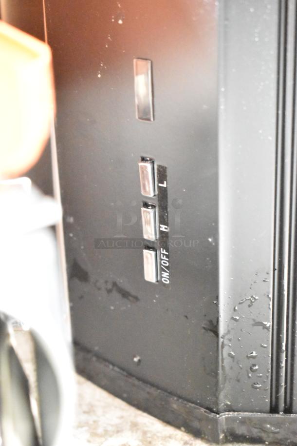 Boltic 6873518LYB 72" black aluminum air curtain, new with scratches, includes remote magnetic door switch, 120V, 1 phase.