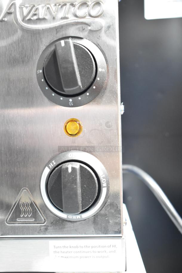 Brand new Avantco 177CHSME24IA 24" electric cheese melter, scratch and dent, dual control knobs, 120 volts, 1 phase.