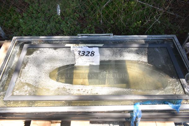 6 various items including Metro RPC5-39-BCDR bottom clear Dutch door assembly, label with lot number 3328.