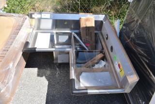 BRAND NEW Regency 39" stainless steel corner sink, three compartments, two drainboards, 16 gauge, with tags, no legs.