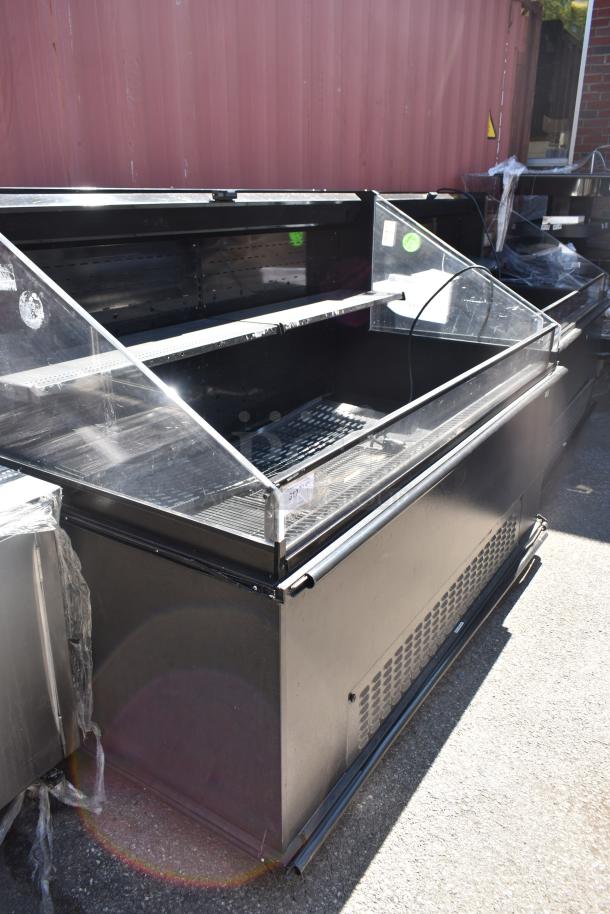 Hussmann commercial horizontal grab n go merchandiser, black finish, glass panels, 115/208-230 volts, 1 phase, good condition.