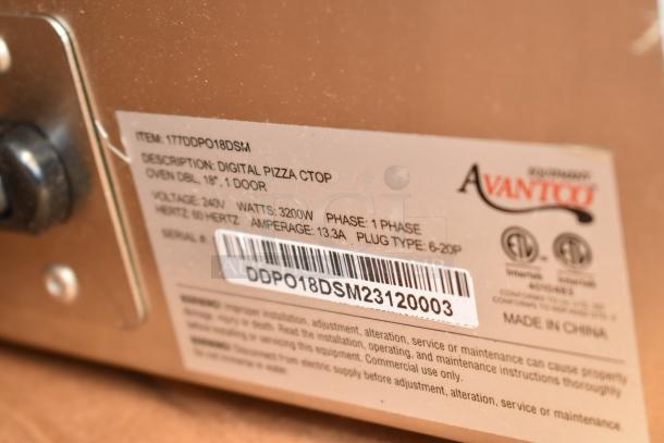 Label on Avantco pizza oven, model 177DPO18DSM. Details: 240V, 3200W, 1-phase, 13.3A, plug type 6-20P. Made in China.