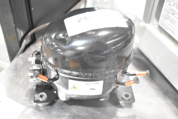 BRAND NEW Cubigel NUT70NR Motor, 115-127 Volts, 1 Phase, visible scratch and dent, intact labels.