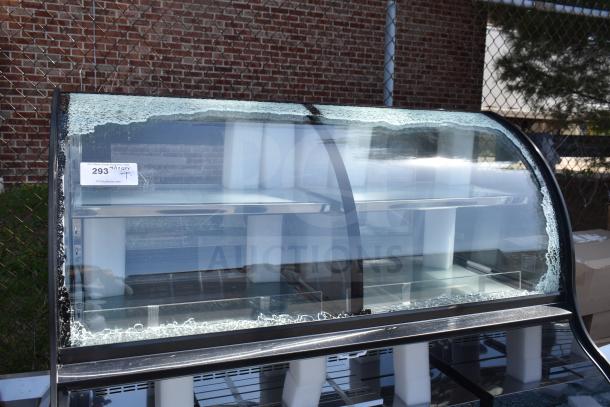 Avantco 193CAC48B Grab N Go Merchandiser, horizontal model with top display case. Visible broken glass. 115V, 1 phase.