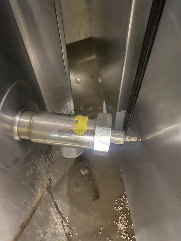 Groen AH/1-40 stainless steel steam jacketed kettle, natural gas powered, serial 43474, on legs, visible valve detail.