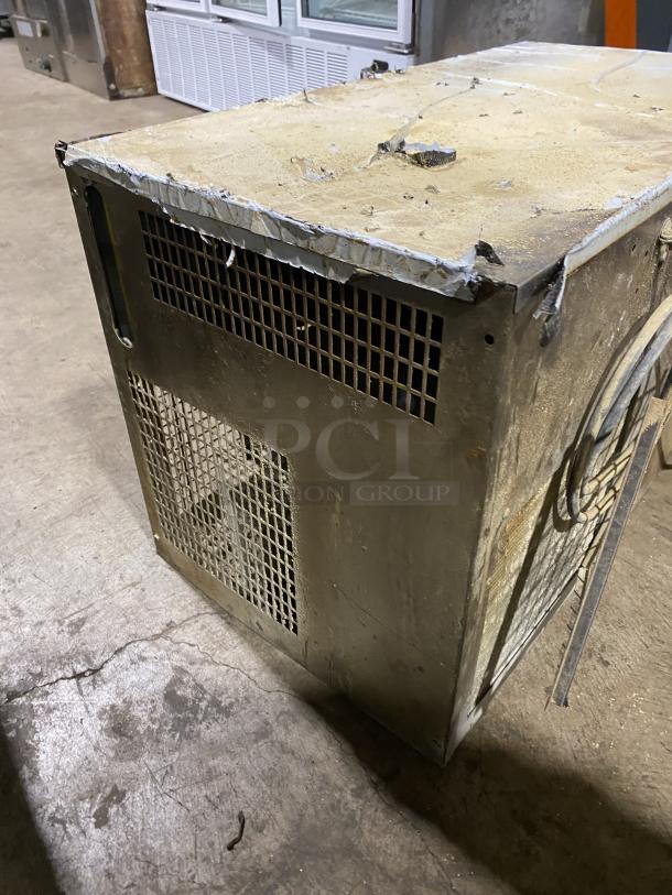 Multiplex Commercial Stainless Steel Remote Water Chiller, Model SC340-04. Visible wear and damage on top. 230V, 1 Phase.