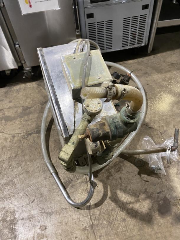 Wow! Baxter Commercial Stainless Steel  Baxter Water Meter! Model: SP600W 120V! - Image 2 of 6