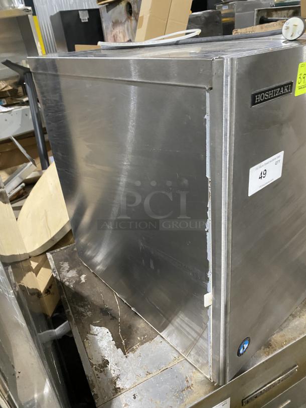 Hoshizaki KM-660MRJ commercial ice maker, stainless steel, electric, visible wear, 115V 1 Phase, SN: J00273D.