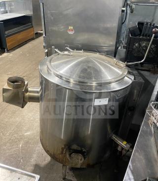 Groen Model AH/1-40 stainless steel steam jacketed kettle; natural gas, 115V, 1 phase, on legs, serial SN: 43474, used condition.