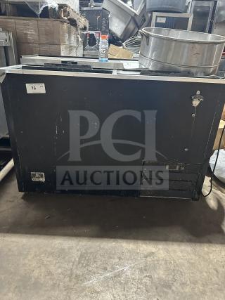 Kelvinator KCHBC50 stainless steel bottle cooler on casters. Model AUB50RZ. 115V, 60HZ. Horizontal deep well design. Used condition.