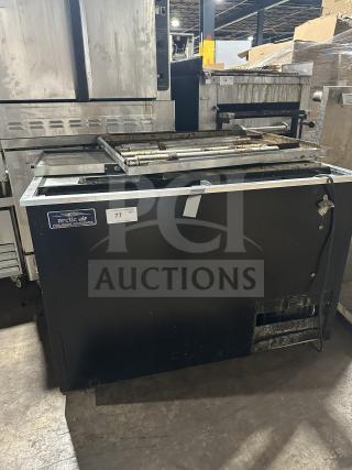 Arctic Air AUB50RZ stainless steel deep well bottle cooler on casters, model: AUB50RZ SN: H20039388, 115V, visible labels.