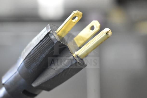 Power plug of Stoelting F131-38I2-SAMS soft serve ice cream machine, 2025 model, 1 phase voltage, in good condition.