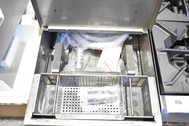 BRAND NEW SCRATCH AND DENT 2025 Fryclone 259OFM55 55 lb. low-profile fryer oil filter machine with 2-way pump; includes packaged components.