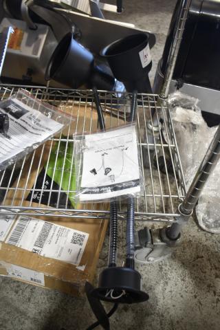 Brand new Avantco flexible double head warming lamp, slight scratch and dent, includes manuals and packaging, ideal for catering.