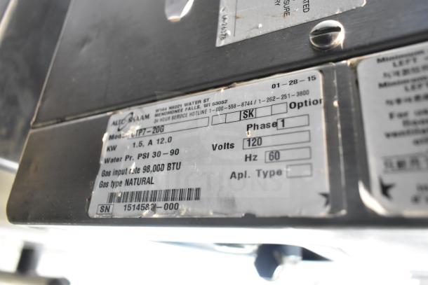 Alto Shaam CTP7-20G label showing model, gas input rate 98,000 BTU, natural gas type, 120 volts, serial number.