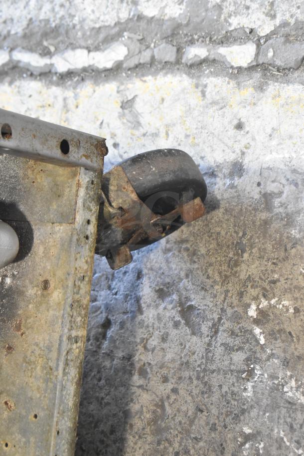 2016 Frymaster FBCR18CSE Pasta Cooker with 90,000 BTU. Shows visible wear and rust on caster wheel, suitable for reconditioning.