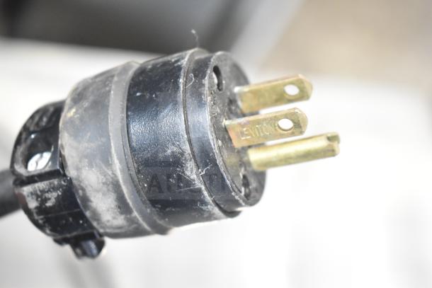 2016 Scotsman C0522SA-1E Commercial Ice Head plug, 115 volts, 1 phase, Leviton markings visible.