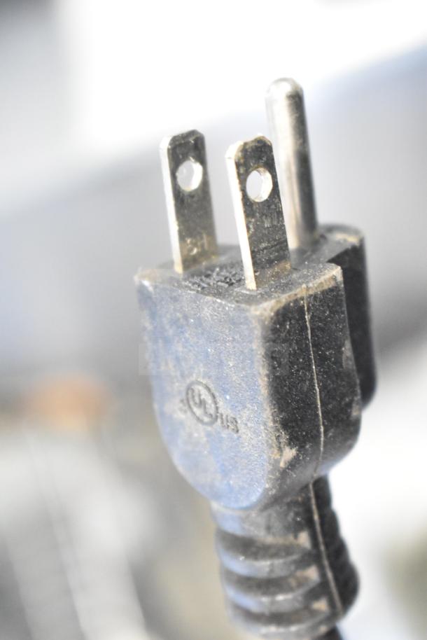 Power plug of a Bizerba Commercial Countertop Meat Slicer, 120 Volts, 1 Phase, showing UL certification mark.