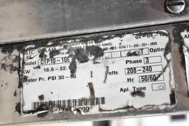2018 Alto Shaam CTP10-10EVH label showing specs: 208/240 volts, 3 phase, 16.6-22.1 KW, PSI 30-90.