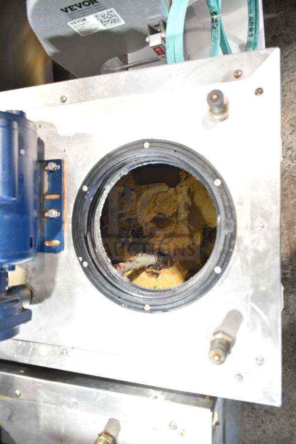 2023 Frontline 47SS Commercial Grease Caddy, featuring open lid showing interior. Equipped with durable commercial casters.