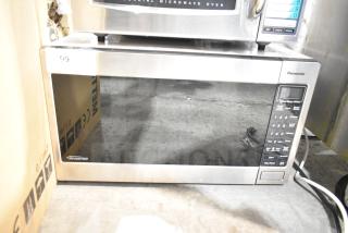 2021 Panasonic NN-T945SFX countertop microwave oven, stainless steel, with control panel, 120 volts, includes plate.