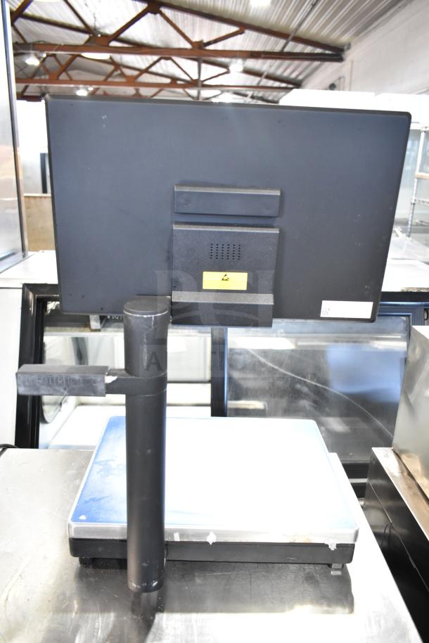 Mettler Toledo FreshWay food portioning scale, 100-240V, 1 phase. Features large display screen, durable design.