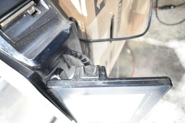 2016 Hobart HTi-7LH commercial countertop food portioning scale, tested and working, 120/208-240V, 1 phase.